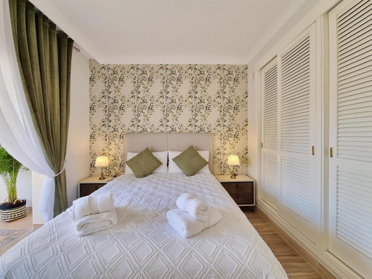 Апартаменты Luxury Hacienda Playa Марбелья Экстерьер фото