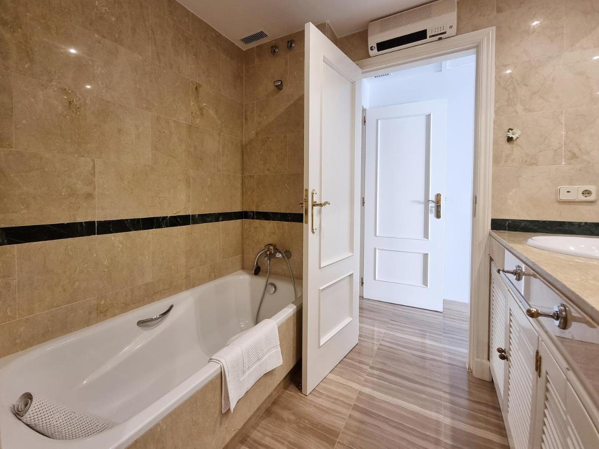 Апартаменты Luxury Hacienda Playa Марбелья Экстерьер фото